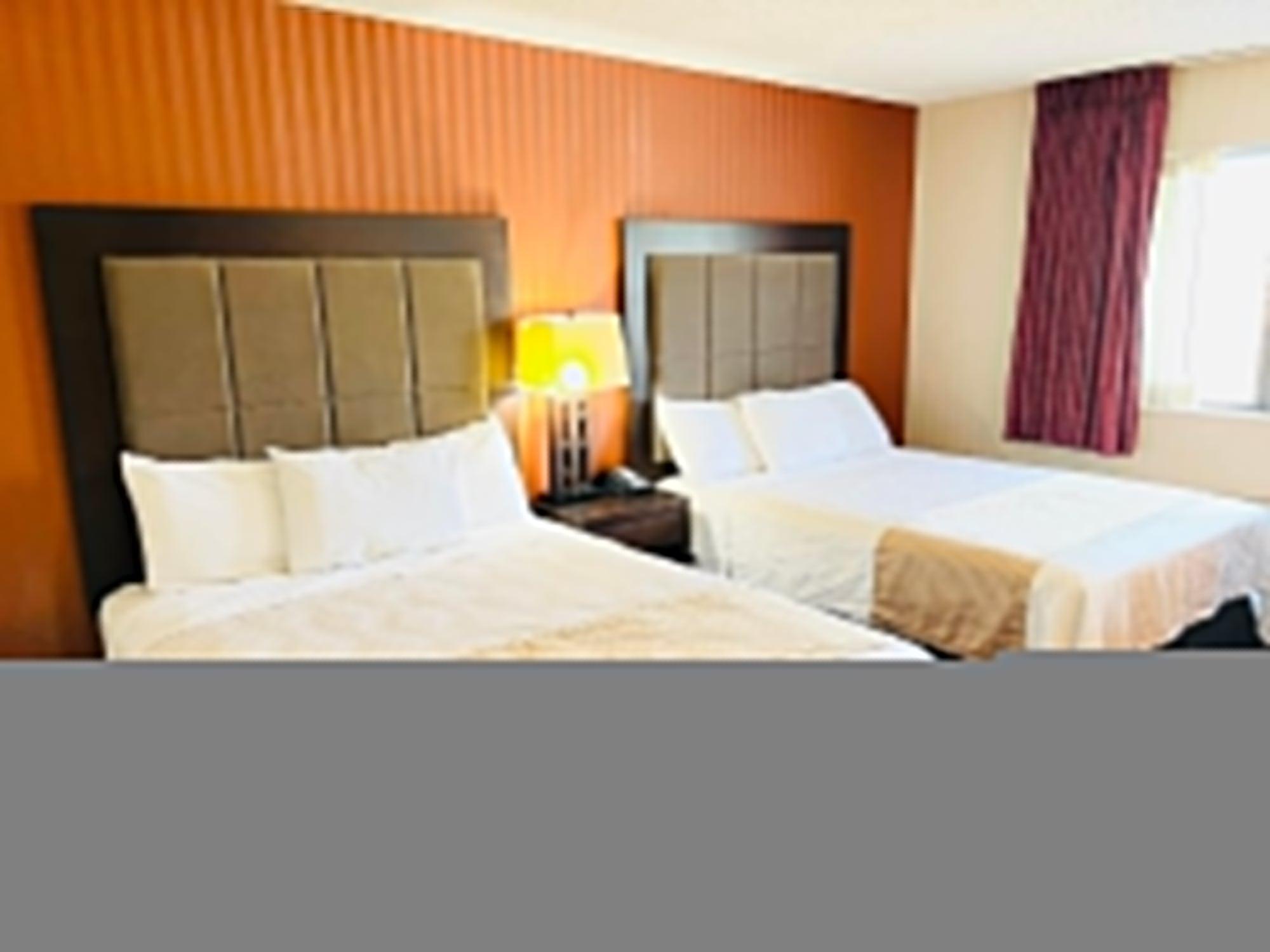 Super 8 By Wyndham Fort Scott ภายนอก รูปภาพ